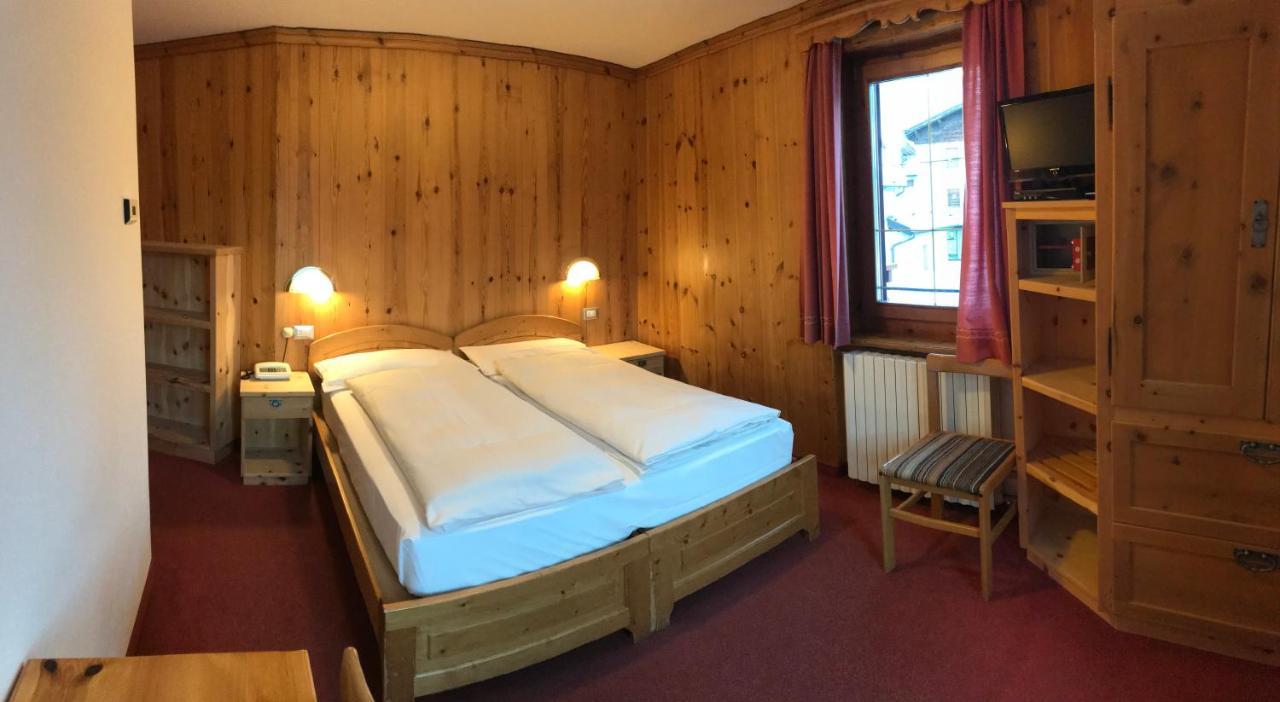 Garni La Casetta Hotel Livigno Kültér fotó