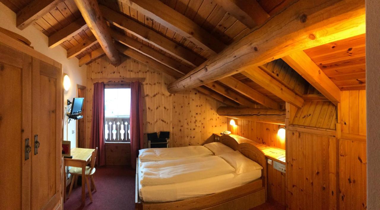 Garni La Casetta Hotel Livigno Kültér fotó